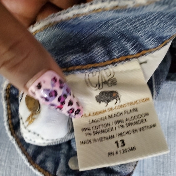 Chip & Pepper Light wash Flare Jeans.  Size 13 - Picture 5 of 7